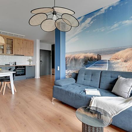 Chlebova - Riverside View Terrace, Free Parking, Gym & Kidsplay By Downtown Apartments Гданск Екстериор снимка