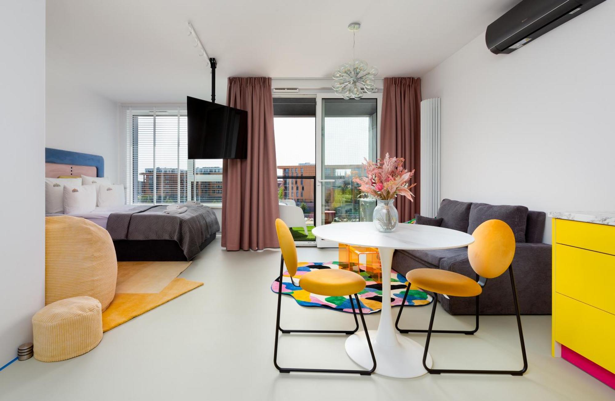 Chlebova - Riverside View Terrace, Free Parking, Gym & Kidsplay By Downtown Apartments Гданск Стая снимка