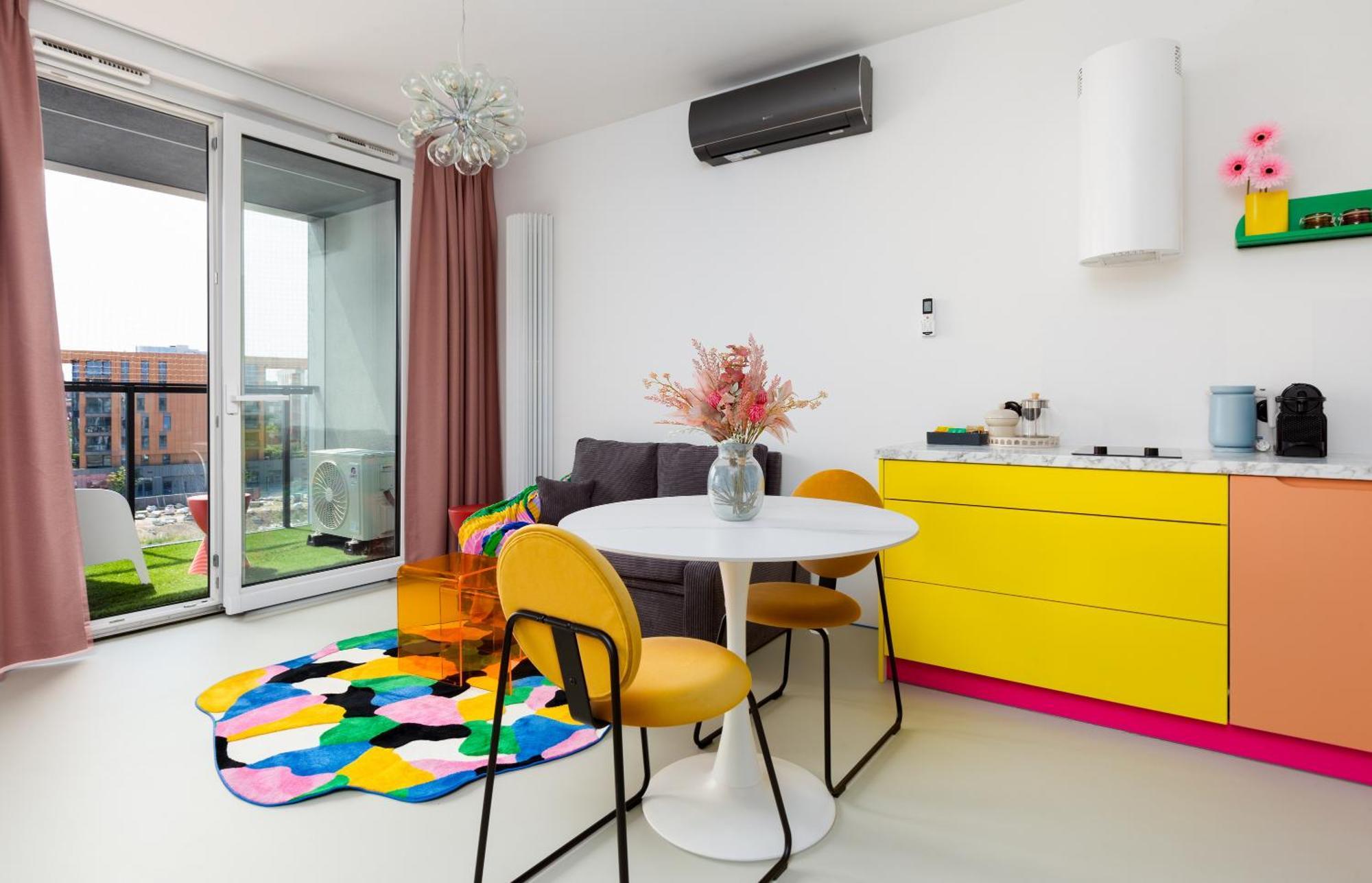 Chlebova - Riverside View Terrace, Free Parking, Gym & Kidsplay By Downtown Apartments Гданск Стая снимка