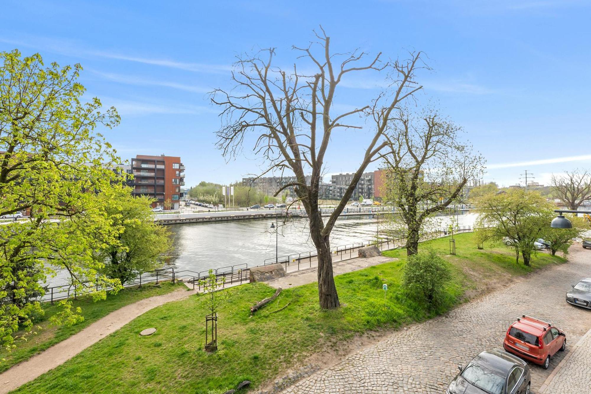 Chlebova - Riverside View Terrace, Free Parking, Gym & Kidsplay By Downtown Apartments Гданск Екстериор снимка